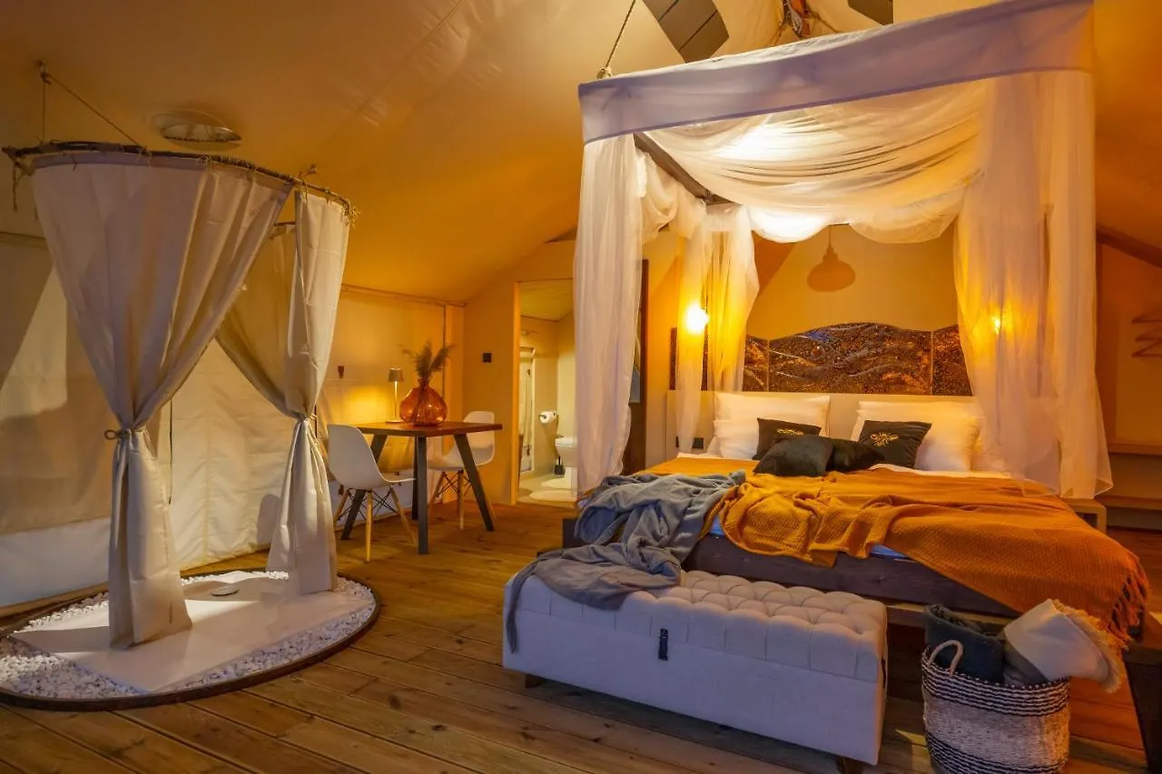 Floria Glamping Garden Hotel Labin