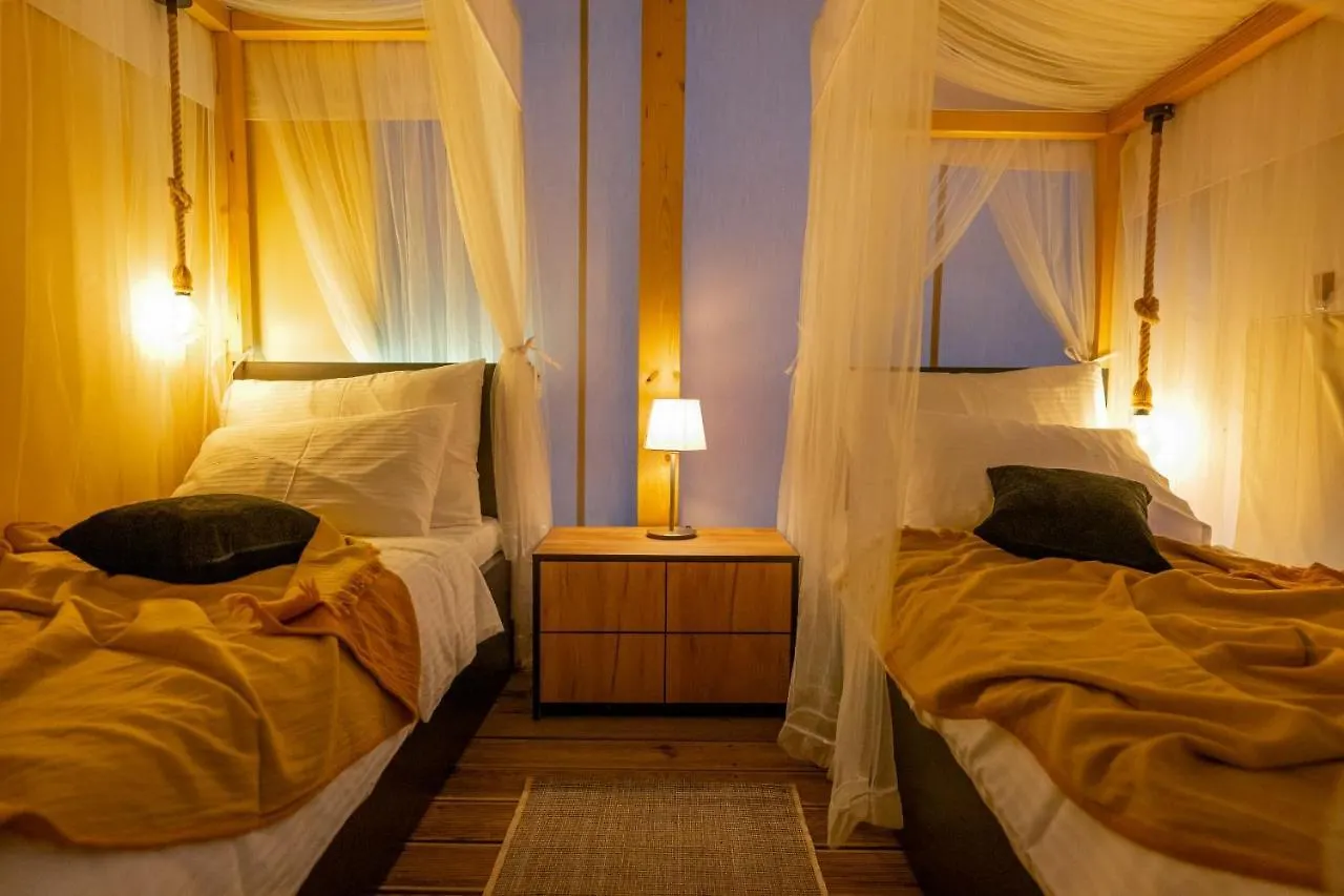 Floria Glamping Garden Hotel Labin  Campsite