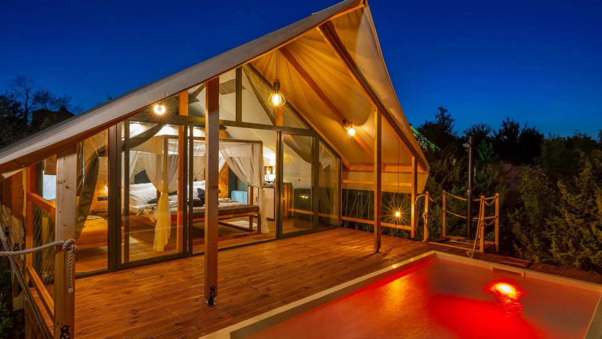 Campsite Floria Glamping Garden Hotel Labin
